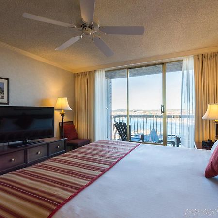 Harbour Towers Hotel & Suites Victoria Kültér fotó