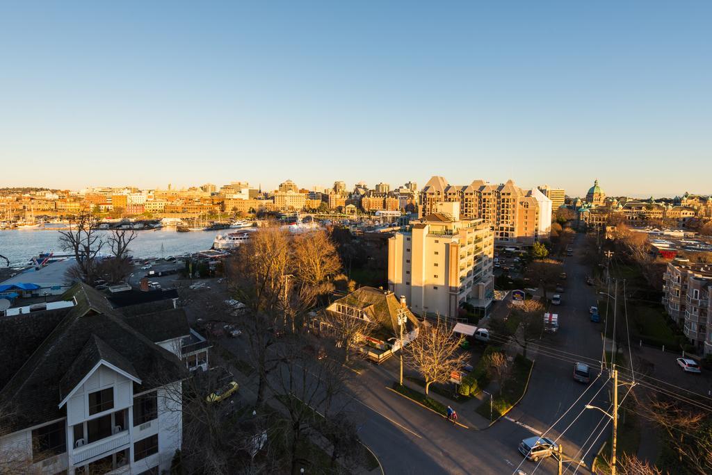 Harbour Towers Hotel & Suites Victoria Kültér fotó